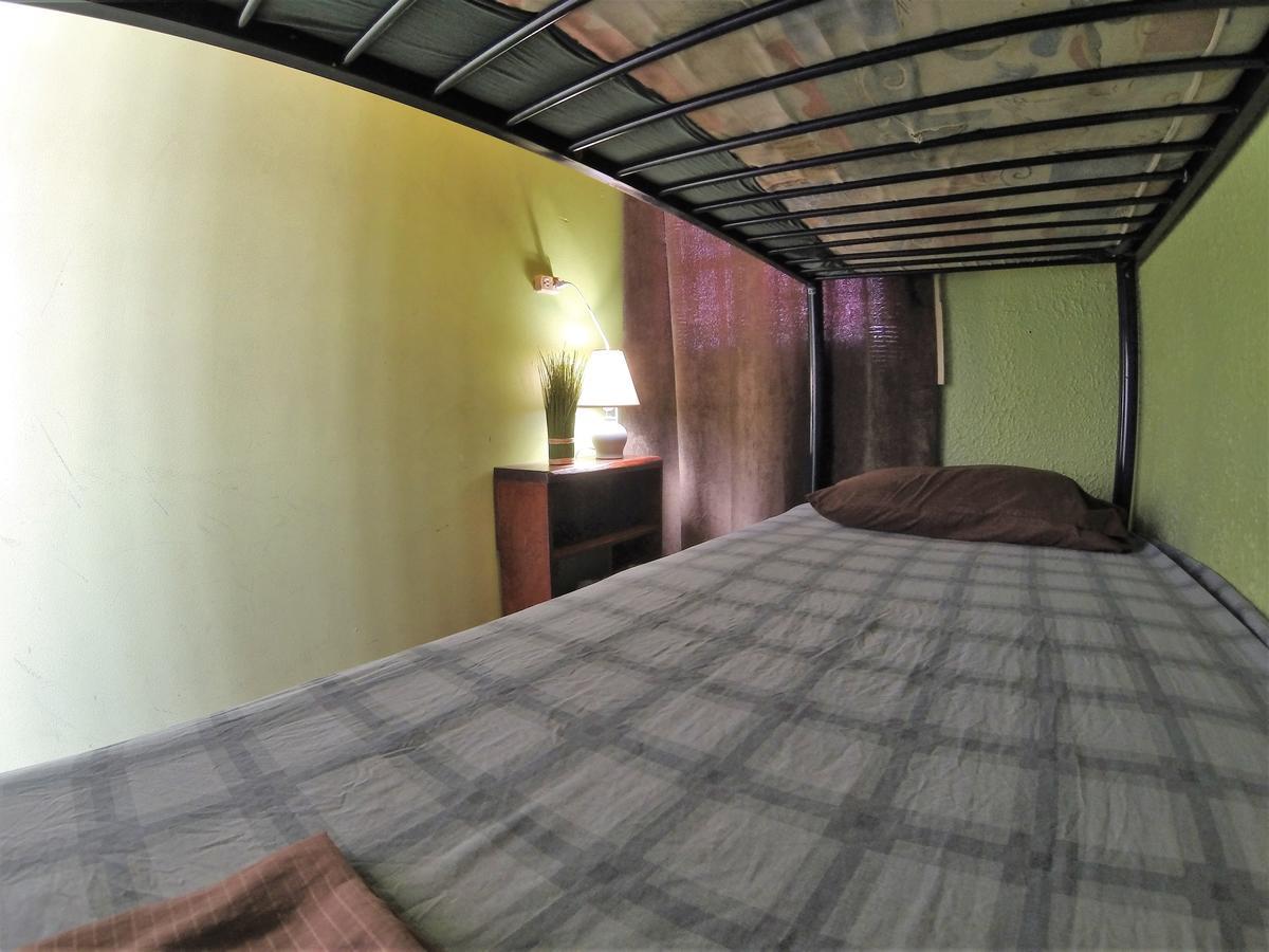 Relax Hostel Сан-Хосе Экстерьер фото