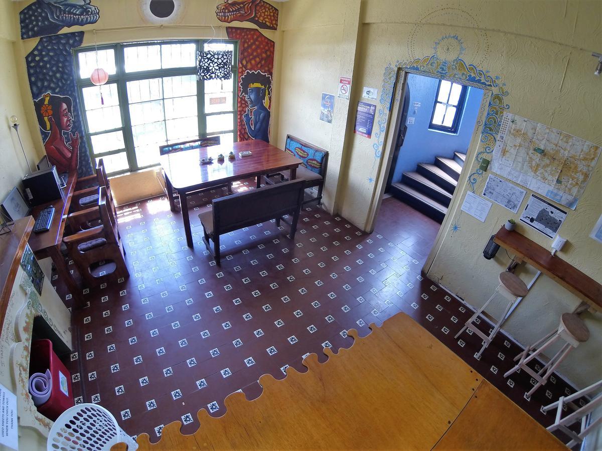 Relax Hostel Сан-Хосе Экстерьер фото